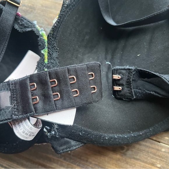 Victoria’s Secret Dreams Angels Push Up Floral Black Bra Size 32D - Picture 4 of 5